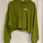 Brand New Levi’s Spilt Pea Prism Crop Pullover Hoodie For Women Size Medium Green Photo 0