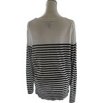 Gap  Women’s Black and White Striped Sweater Sz M Photo 1