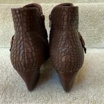 Beartraps Lexis Block Heel Bootie Brush Brown Croco Size 9.5 Photo 3