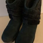 UGG  women black suede sheepskin Tania short classic boots size 6 Photo 7