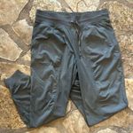 Lululemon  Dance Studio Mid-Rise Jogger 25”  Photo 0