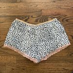 Victoria's Secret  Leopard Print‎ Lace Trim Shorts Size Medium EUC Photo 4