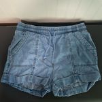 Universal Thread Womens Denim Shorts Blue Photo 0