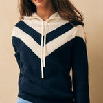 Faherty NWT Women's Varsity Blues White Throwback Sweater Hoodie Size Small Photo 0