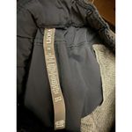 Vuori Women’s Miles Ankle Pant Tapered Mid Rise Color Ink Sz XS New $108 Photo 3