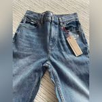 Alice and Olivia
High Rise Straight Jeans in Brooklyn Blue 28 Photo 8