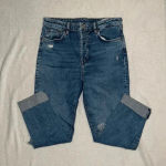 H&M  Mom Jeans Photo 0