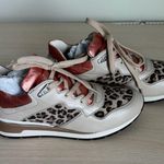 Geox  Sneakers beige leopard print with rose gold women size 6.5 Photo 4