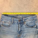 American Eagle  Shorts Size 6 Womens Cuffed Blue Denim Distressed Hem Stretch Photo 2