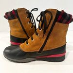 Cougar Totem Winter Waterproof Boots Women's 9M Tan Suede Insulated Plaid Warm Black Size 9 Photo 6