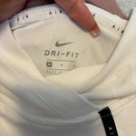 Nike  AIR SPORTSWEAR WHITE  SLEEVELESS DRI FIT CROP PULLOVER HOODIE SIZE M Photo 2