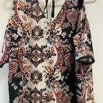 Liberty Love  blouse w shoulder cutouts sz XL Photo 2
