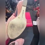 BCBGirls BCBG GIRLS Pink Women's Shoes. ROSE DUST suede. Size 8m. Photo 2