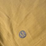 Lululemon RARE YELLOW LULU workout tank top!!! No tag (size 2-4) Photo 2