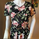New Women’s Black Floral Dress size XL for size 14 Photo 3