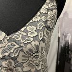 Babaton 🌸 BY ARITZIA CREAM LACE TANK TOP WITH RIBBON SIZE LARGE🌸 Photo 2