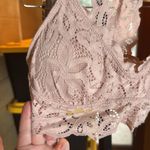 V Blush Rose Pink Lace Wireless Padded Bralette Size Small RN37080 Photo 1