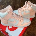 Nike W Dunk High New Photo 0