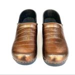 Bjork Eva Croco Embossed Metallic Bronze Leather Clogs Brown Size 10.5 Photo 2