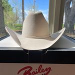 Bailey ’s Cowboy Hat Photo 1