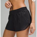 Lululemon Hotty Hot Low-Rise Lined Short 4”
Black Photo 0