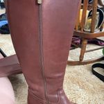 Blondo  women’s tall waterproof boots brown size 7.5 Photo 4