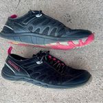 Merrell  Crush Glove J57326 Womens  Black Pink Hiking Trail Vibram Sneakers SZ7.5 Photo 4