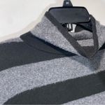 Prómesa Promesa Striped Sweater Women’s Medium Photo 1