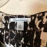 Kenneth Cole scoop neck size med blouse Photo 6
