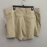 Athleta NWT  Trekkie North Short Size‎ 20 Photo 1