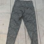 Onzie  gray patterned leggings Photo 3
