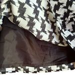 EXPRESS Womens Houndstooth Print Black White Ruffle Lined Flowy Skirt Size 4 Photo 6