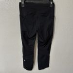 Lululemon On Pace Crop *21" Women's Size 6 Black Leggings Mesh Athleisure Photo 2