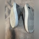 Sperry  Womens size 8 Crest Vibe Sneakers Shoes In Grey STS81902-like new! Photo 2