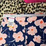 Isaac Mizrahi NWT  Floral Scalloped Hem Shorts 12 Photo 1