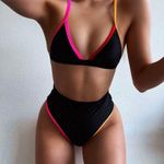 SheIn Contrast Binding Triangle Bikini Swimsuit Photo 0