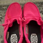 Hey Dude Hey dudes Photo 0