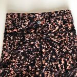 Lululemon Invigorate High-Rise Tight 25"
Motion Flux Multi Sz 2 Photo 5