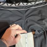 Adidas ‎ Women’s Black Silver Reflective Cropped Compression Leggings Pants Large Photo 3