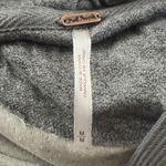 Free People  Women’s Kimmie Hoodie Gray Cropped Long Sleeve Size Medium‎ Photo 6