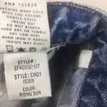 GRLFRND  Cindy Embroidered Jean Shorts Rising Sun 24 Photo 5