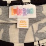 LuLaRoe  NWT Disney Queens cute T-shirt that runs big Photo 10