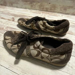 Coach  Lace Up Sneaker Women’s Size 8 Brown and Tan C Logo Photo 1