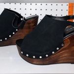 Torrid Studded Wood Wedges Size 9 - Wide Photo 0