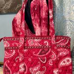 Vera Bradley Retired Mesa Red Paisley Tic Tac Toe Purse 14” X 10” Photo 9