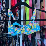 Blackbough NWOT  Swim NEW Amelia Ruffle Underwire Bikini Top Piña Colada Floral Photo 1