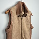 Green Tea medium neutral tan women’s knit zippered vest Brown Photo 1