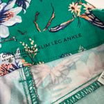 Chico's | So Slimming Girlfriend Slim Leg Ankle Jean Green Floral Womens 10P Photo 4