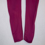 Athleta  Burgundy Maroon Mid Rise Ankle Length Athletic Leggings size XS Photo 2