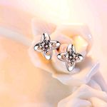 Boutique NEW 925 Sterling Silver Clover Diamond Stud Earrings Photo 5